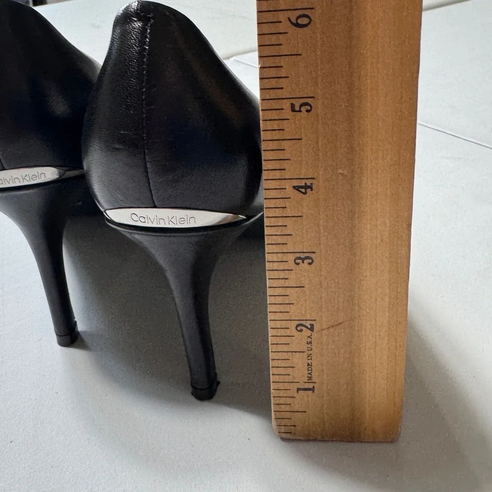 Calvin Klein Pumps Women 10 Black Excellent Leather Pointed Toe Stiletto Heel
